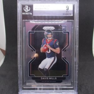 Davis Mills Prism NFL Rookie Card-Graded Beckett 9 Mint- Black and Silver